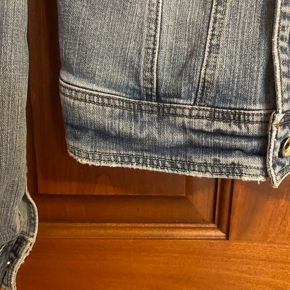 Express Jean Jacket - Picture 7 of 7